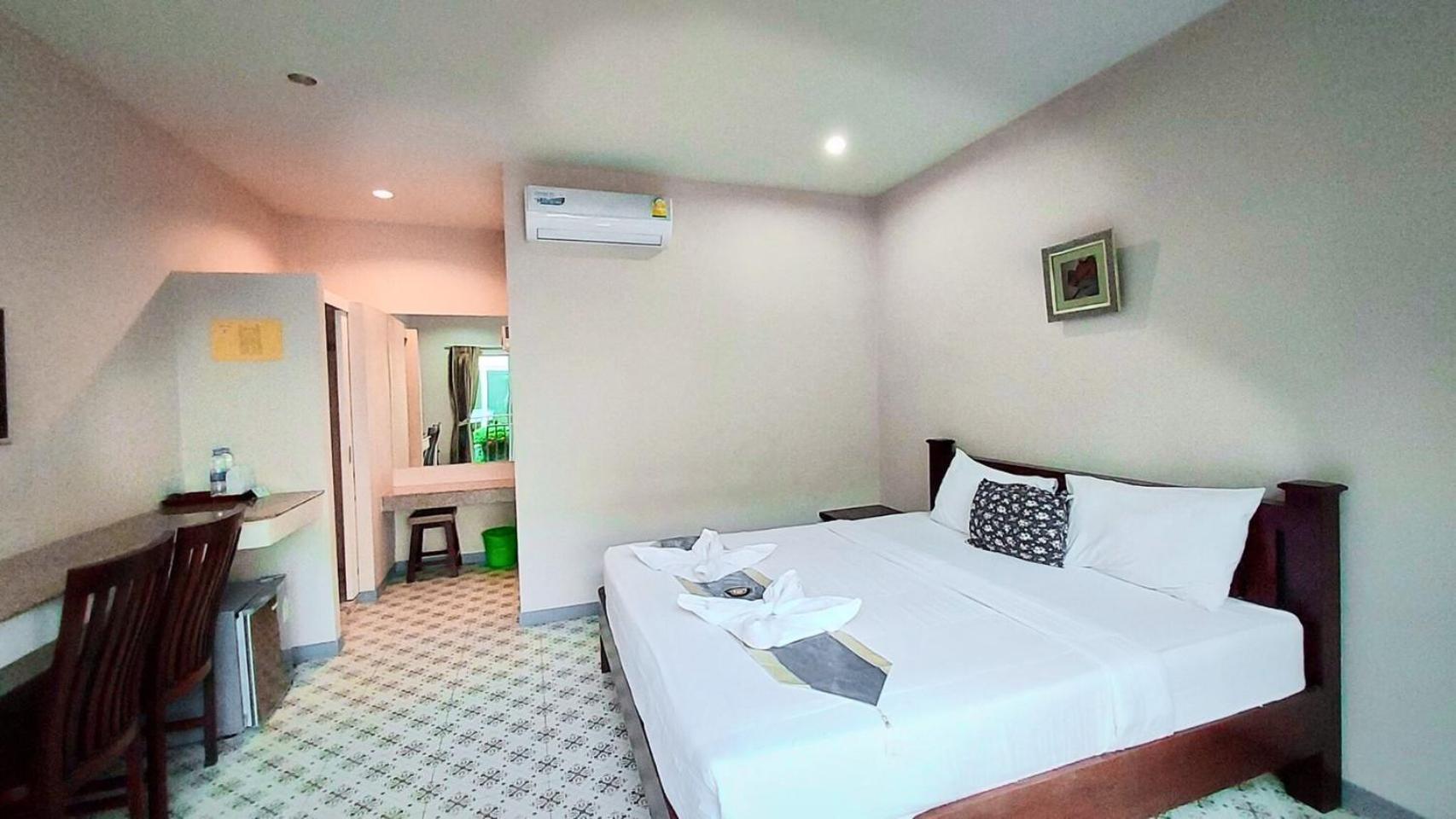 Baanloksouylokchay Hotel HHQ Cameră foto